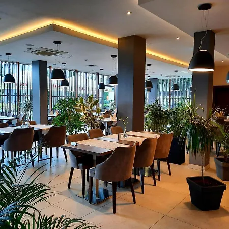 Imperiale 4*